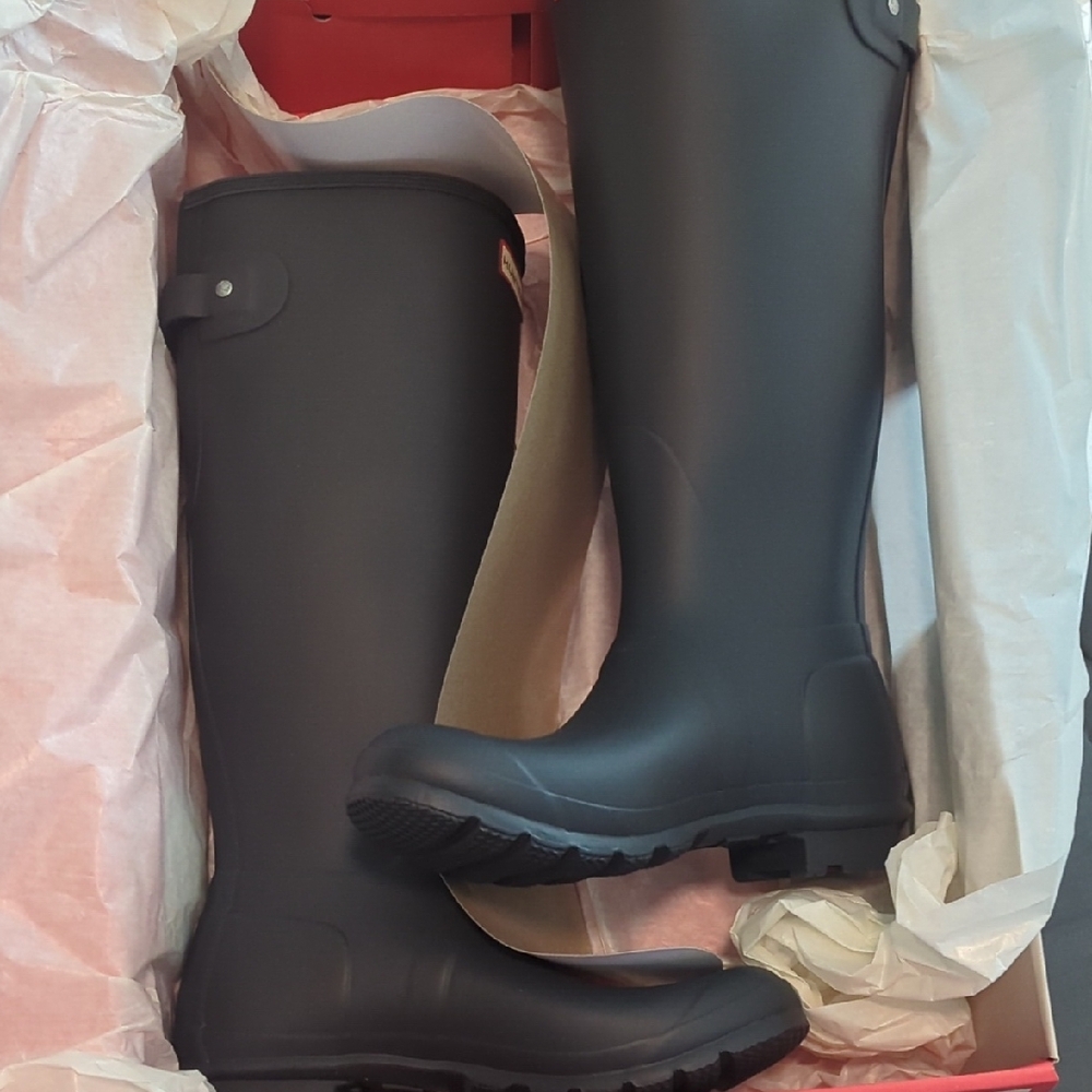 Women's Black Rain Boots